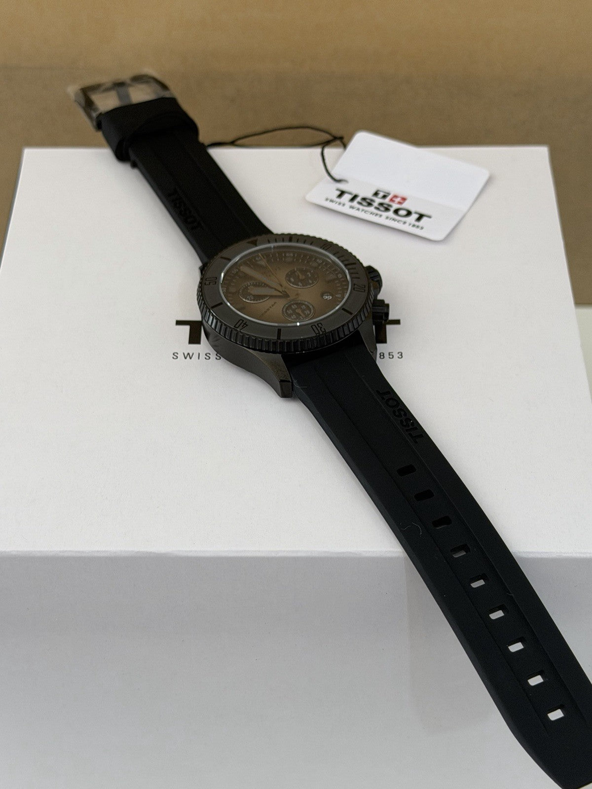 TISSOT SEASTAR 1000 38MM QUARTZ CHRONO T120.217.37.061.00 – BNIB – WARRANTY - UK