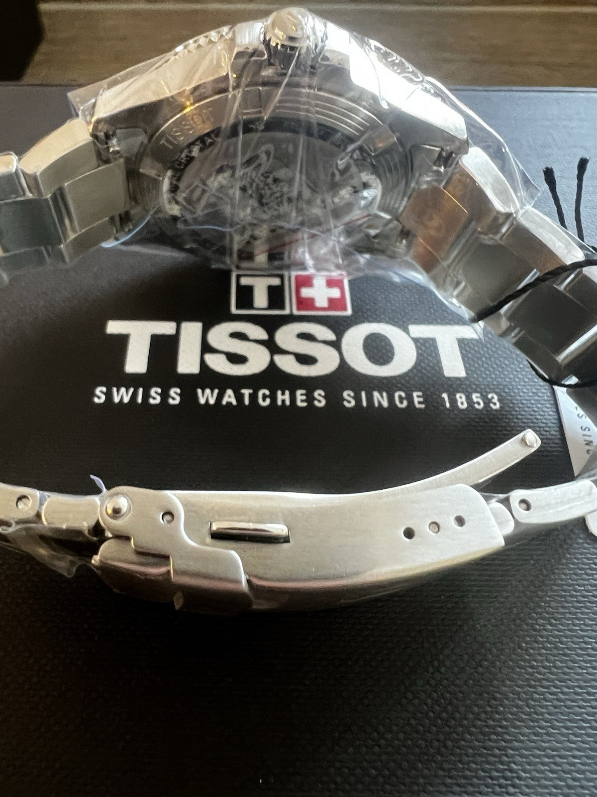Tissot Seastar 1000 Quartz T120.210.11.041.00 36mm BNIB Box & Papers