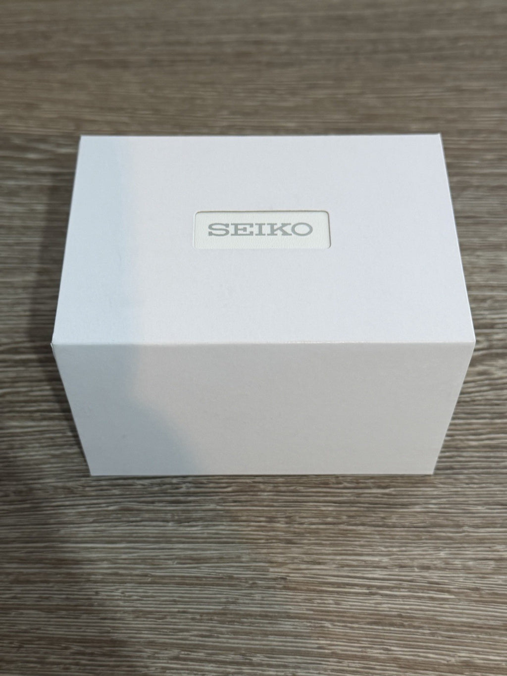 Seiko SSB481P1 Sports Chronograph Green Dial Men's Quartz Watch BNIB New - UK