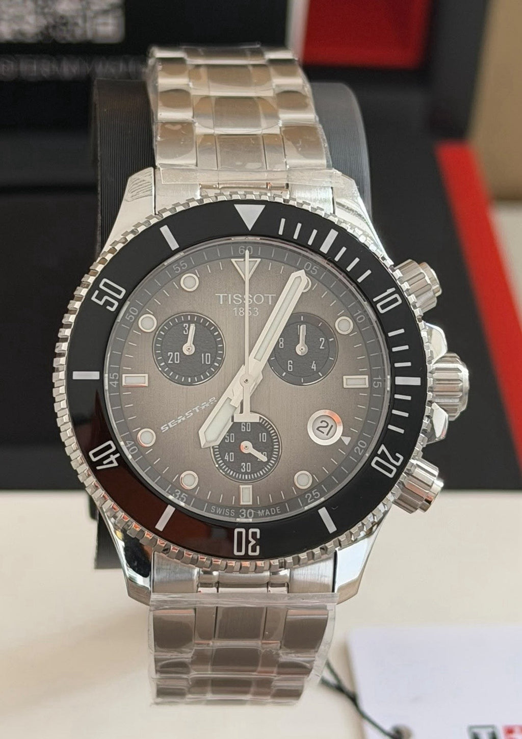 Tissot Seastar Chronograph T120.217.11.061.00 38mm Grey Gradient Quartz 300M UK